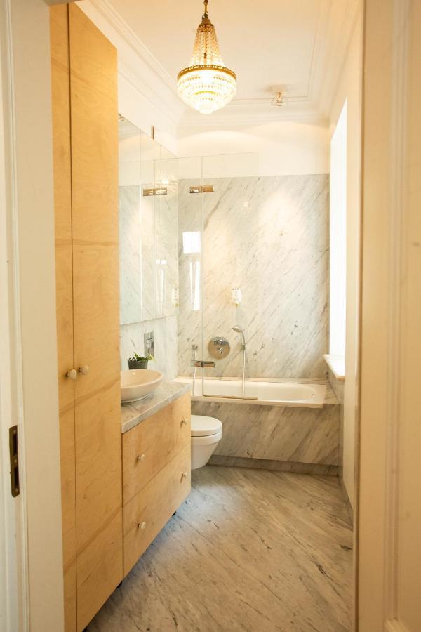 City Center - Golden Apartments - Dobr11A Varşovia Exterior foto